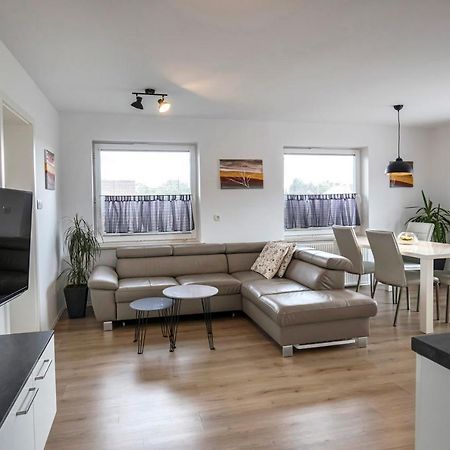 Apartments Vila Apolonia ลูบลิยานา ภายนอก รูปภาพ